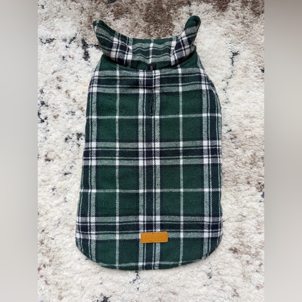 Small Plaid Dog Coat (reversible black)